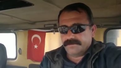 Photo of Kamyoncu yolda giderken